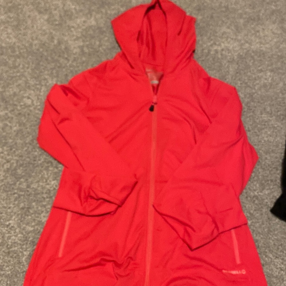 pink zip up sweatshirt with hood